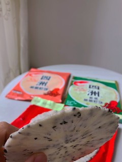 四洲虾饼你最喜欢哪个味?芝麻味yyds