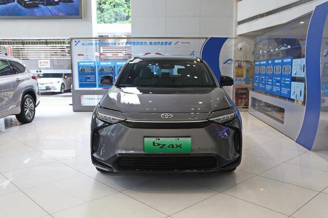 广汽丰田首款纯电SUV车型，bZ4X4本月28日正式预售