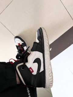 air jordan1 react