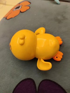 小鸭子洗澡玩具，陪我儿子一起长大
