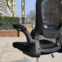 UE小H悬腰托人体工学护腰电脑椅测评：办公座椅好选择