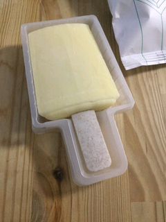 钟薛高冰淇淋