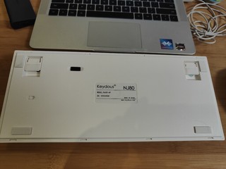 空格堪称量产天花板，nj80三模键盘真香