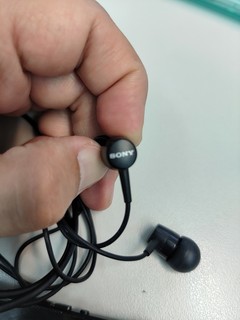 索尼SBH52蓝牙耳机
