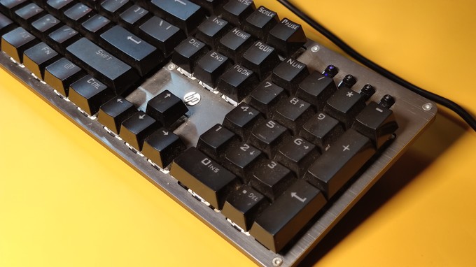 惠普gk100键盘怎么样 120元就能拥有一个青轴带背光的机械键盘_什么