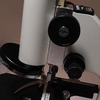 显微镜 篇一：儿子的礼物：江南XSP-16A光学显微镜