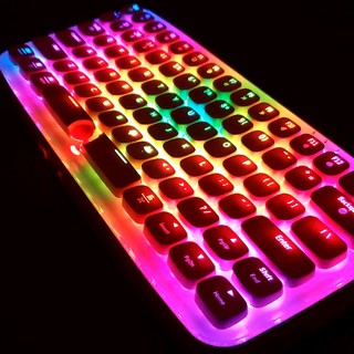 颜值与手感并存，我家领导最喜欢的键盘！