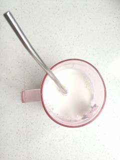 自从用上它，泡牛奶喝牛奶更轻松
