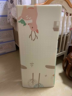 京东39元买的宝宝爬行垫，好像还不错？