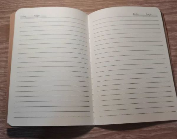 简约牛皮笔记本子