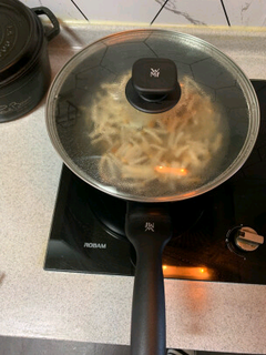 煎炒蒸煮非常实用的锅