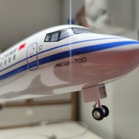 飞机模型 篇三：国产支线飞机ARJ21-700模型