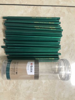 晨光六角绿杆—好用不贵的铅笔