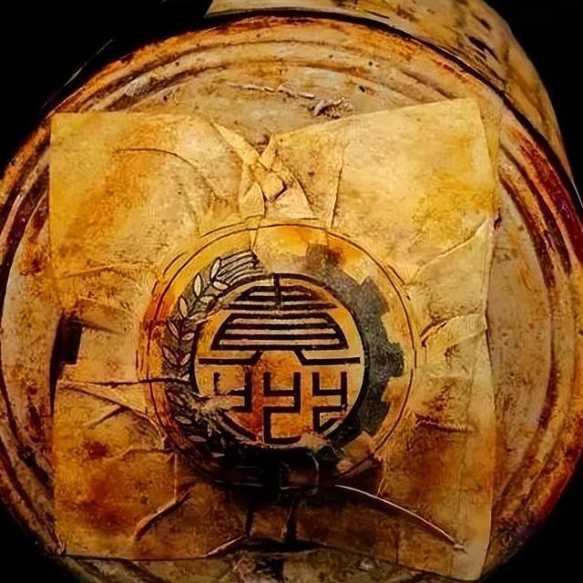 茅台酒为什么要“封瓶”？茅台人的奇妙发明，令你叹为观止