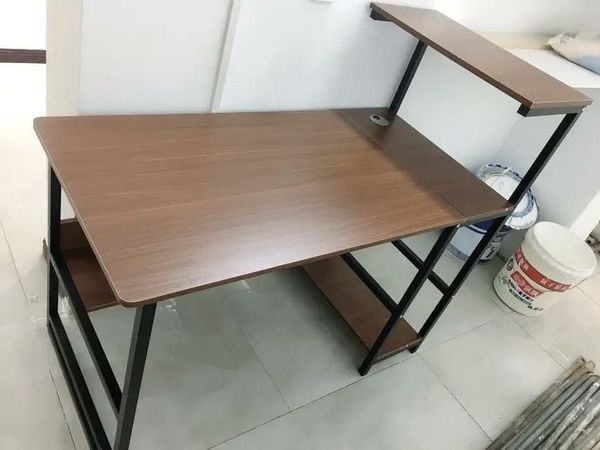 人文成家电脑桌