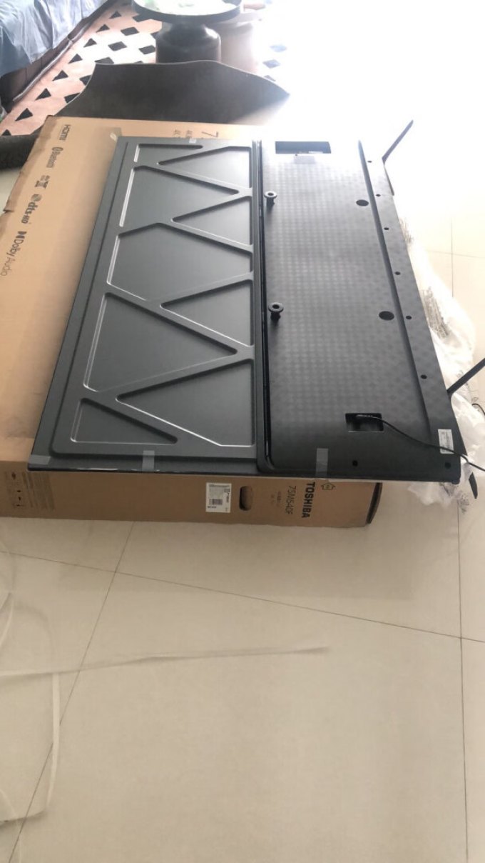 东芝液晶电视怎么样 电视非常的高,全金属的背板不容._什么值得买
