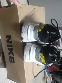 399入手的Nike  zoom 354