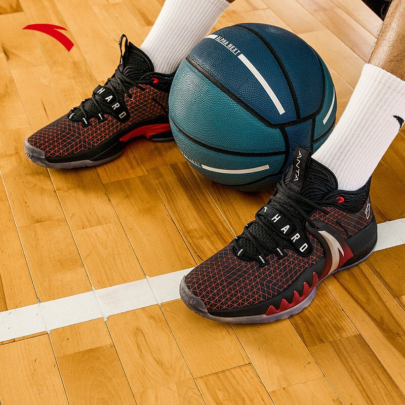 为什么要穿篮球鞋？它有哪些性能？本篇文章给你答案！