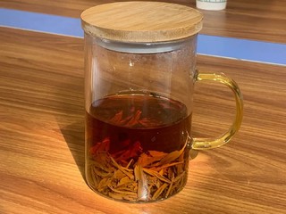 流颜 观山茶杯