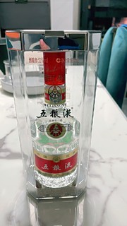 送礼绝对有面子的五粮液酒