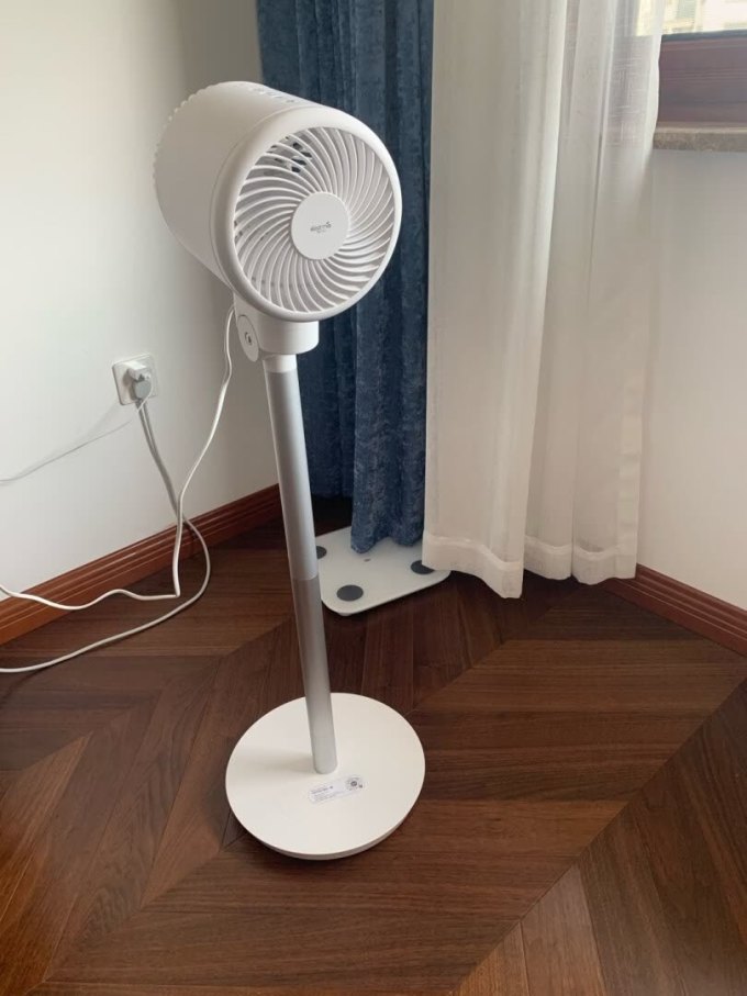 德尔玛空气循环扇怎么样 风扇很不错!占用空间小,感觉质._什么值得买