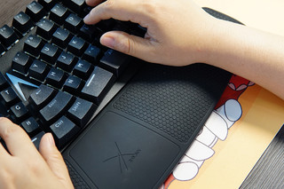 X-Bows Lite人体工学键盘很酷
