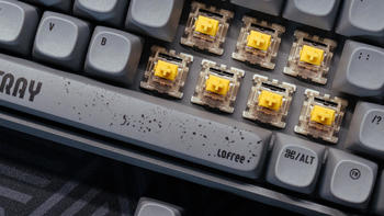 紧凑的100key键位，体验不一样的50°灰客制化设计：Lofree洛斐小翘水泥灰蓝牙机械键盘 体验分享