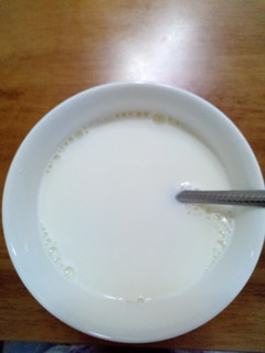 液体奶的完美替代品：伊利新西兰进口全脂奶