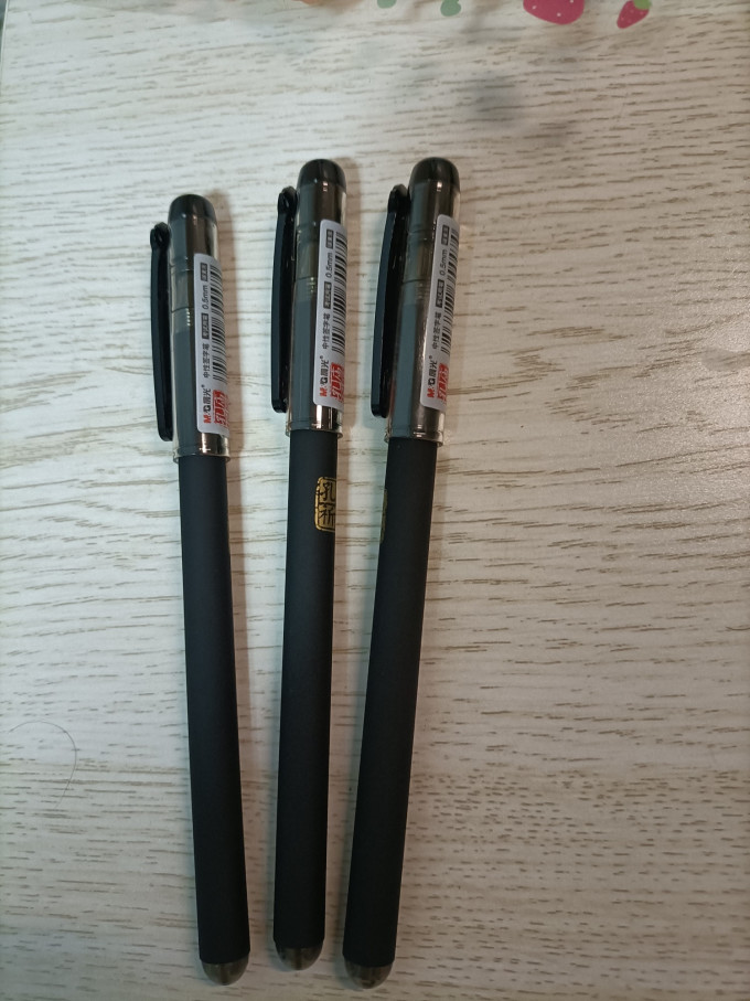 晨光中性笔怎么样 握着手感很好,孩子说特别好用!_什么值得买