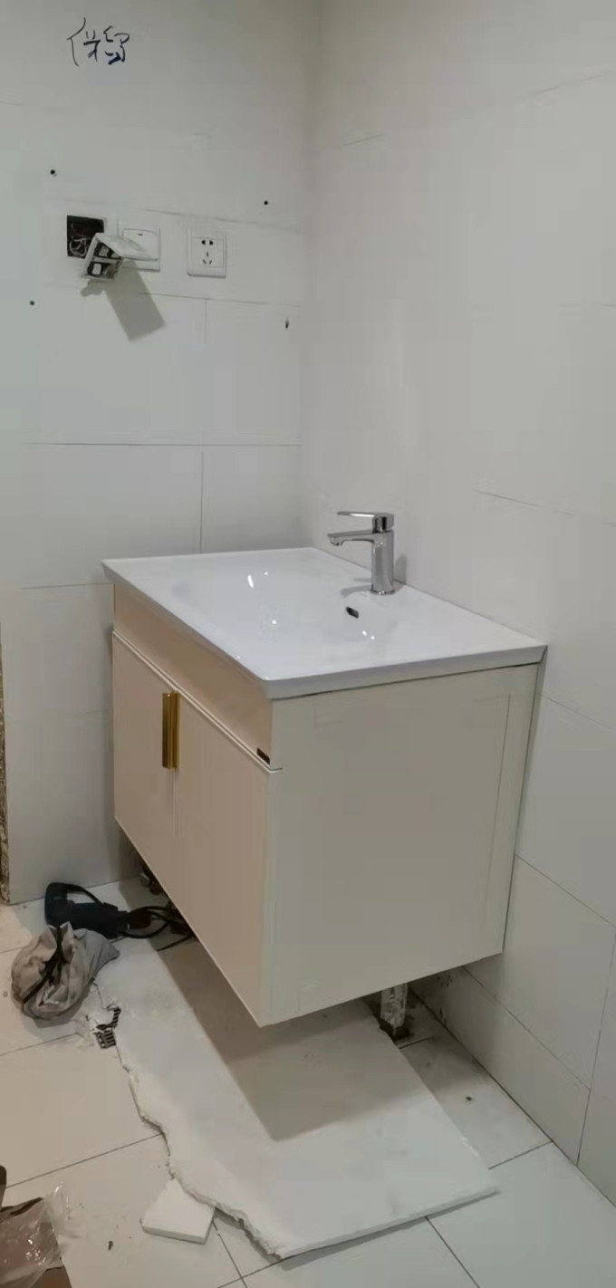 惠达浴室柜怎么样 很简洁百搭,五金件也可以,都有._什么值得买