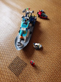 孩子六一礼物，乐高城市系列之警用巡逻艇！
