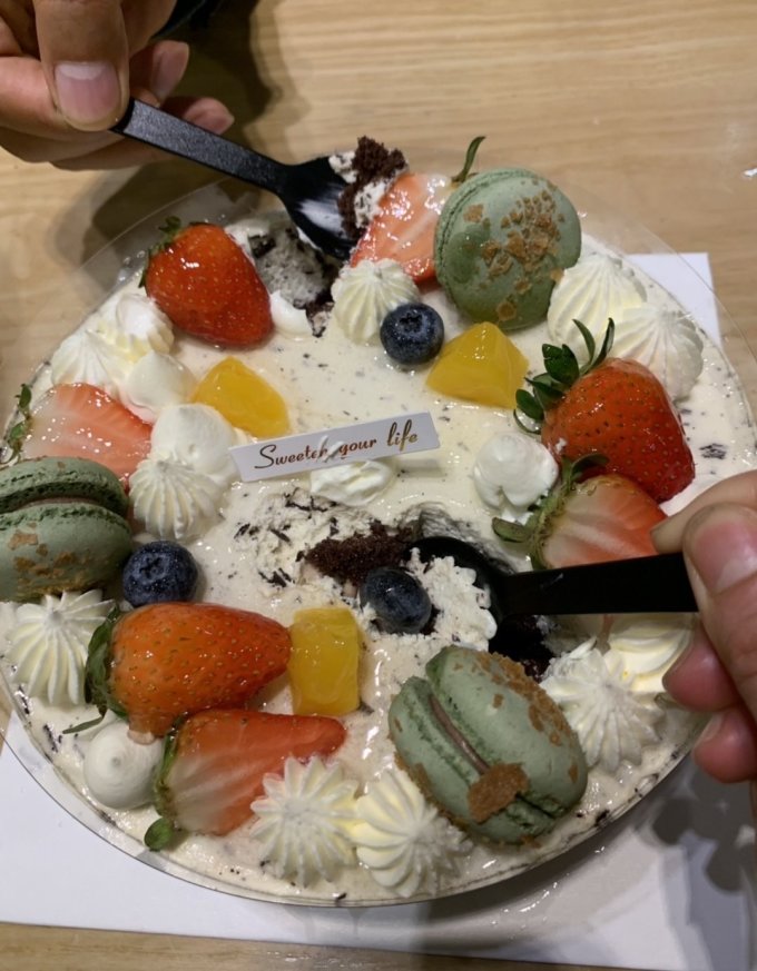 22:15:08他家98超级好吃,这两款是我的最爱85度c 花冠安格生日蛋糕