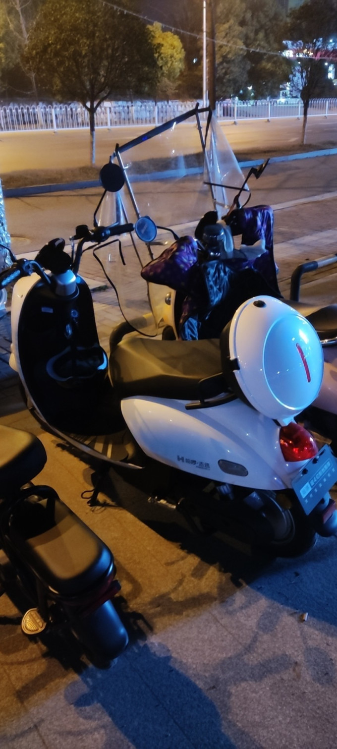 电动车怎么样 这个车驾驶体验非常满意,开起来._什么值得买