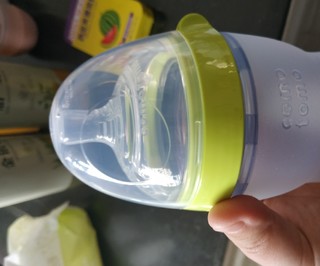 可么多么硅胶奶瓶