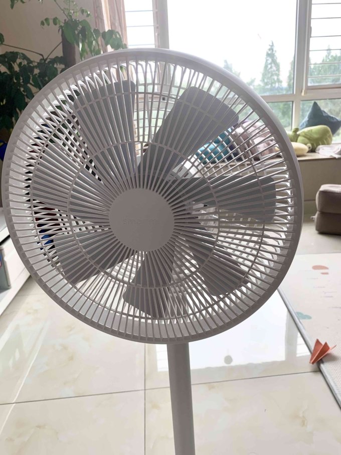 智米电风扇