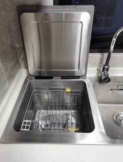 方太台面洗碗机水槽，洗的干净，吃的放心！