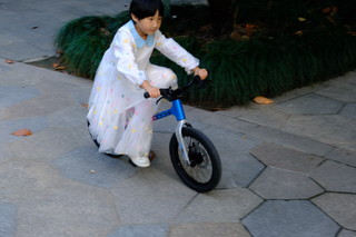 61儿童节的礼物COOGHI酷骑童车