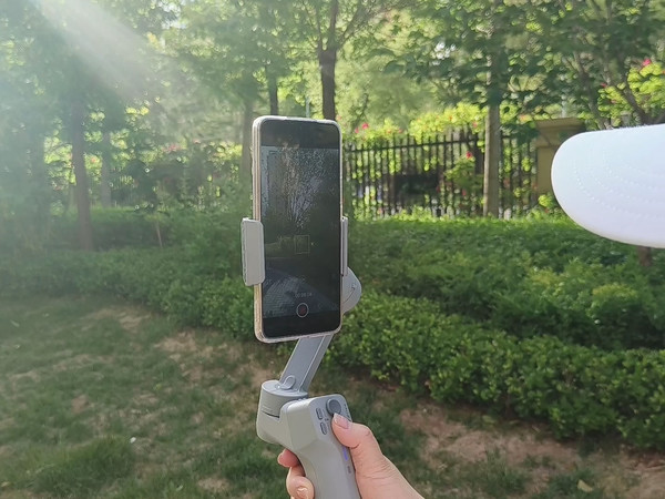 夏日出游好伴侣，魔爪Mini MX2手机