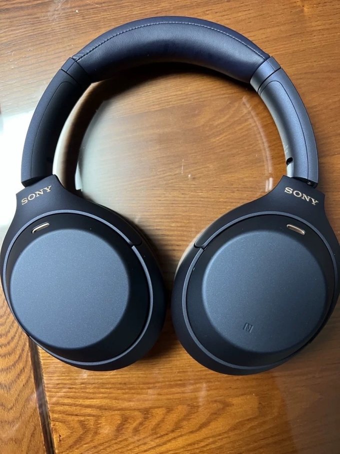 索尼头戴式耳机