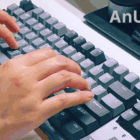 AnU好物 篇七十三：杜伽K320无光三模静音红轴：多能力的生产力键盘。