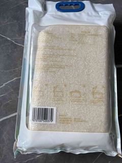 趁着618囤了两袋1元1斤的吉林长粒香米