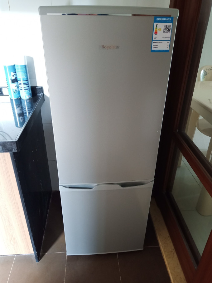 荣事达双门冰箱