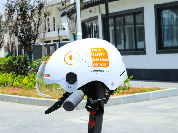 骑行要有它：Smart4u MH12头盔