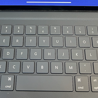 爱魔智能磁吸iPad Pro键盘-妙控键盘平替