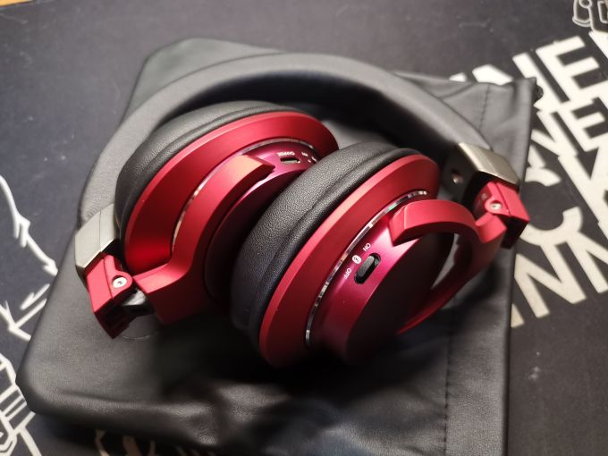 陌生人妻的妹妹铁三角ar5bt