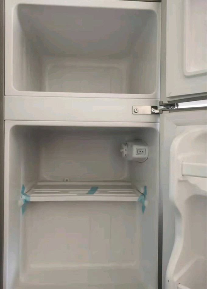 新飞双门冰箱