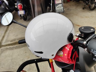 Smart4u 头盔轻体验，通勤必备