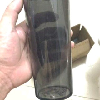 透明水杯