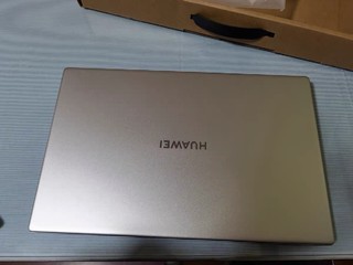 HUAWEI LMateBook D 1