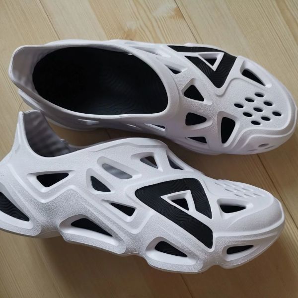 匹克态极洞洞鞋